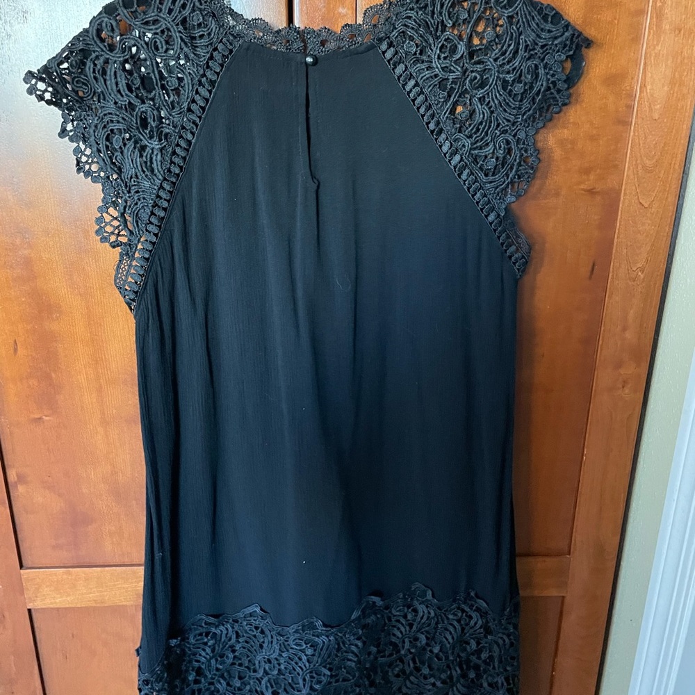 Dress - Picture 2 of 3